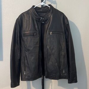 Men's Classic Black Leather Jacket